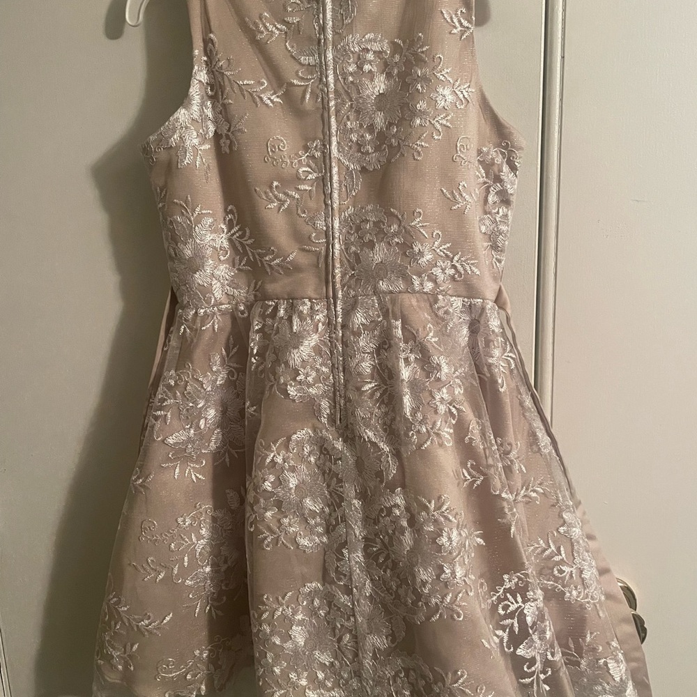 Girls Dress - Picture 2 of 4